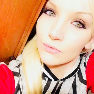 Meet your Posher, Lee